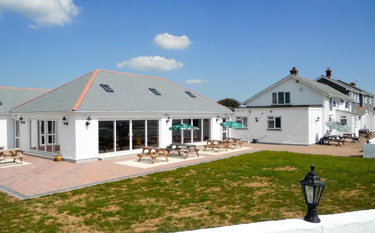 Newperran Holiday Park Newquay  Exterior photo