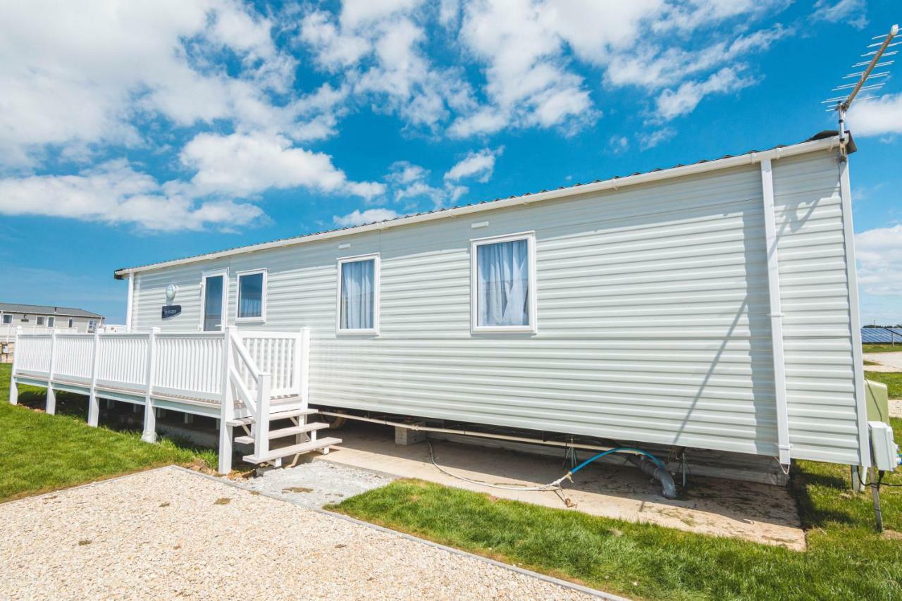 Newperran Holiday Park Newquay  Exterior photo